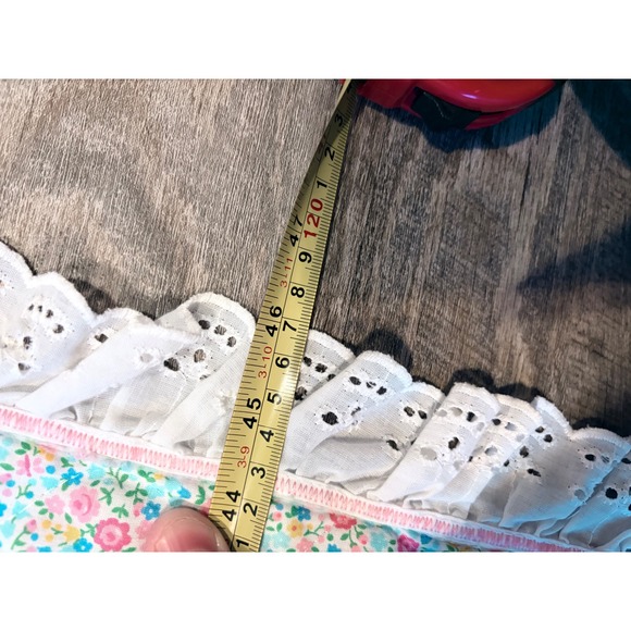 Sweet Bunny Rabbit Baby Quilt Blanket Floral Lace Trim Nursery Decor - Picture 4 of 5